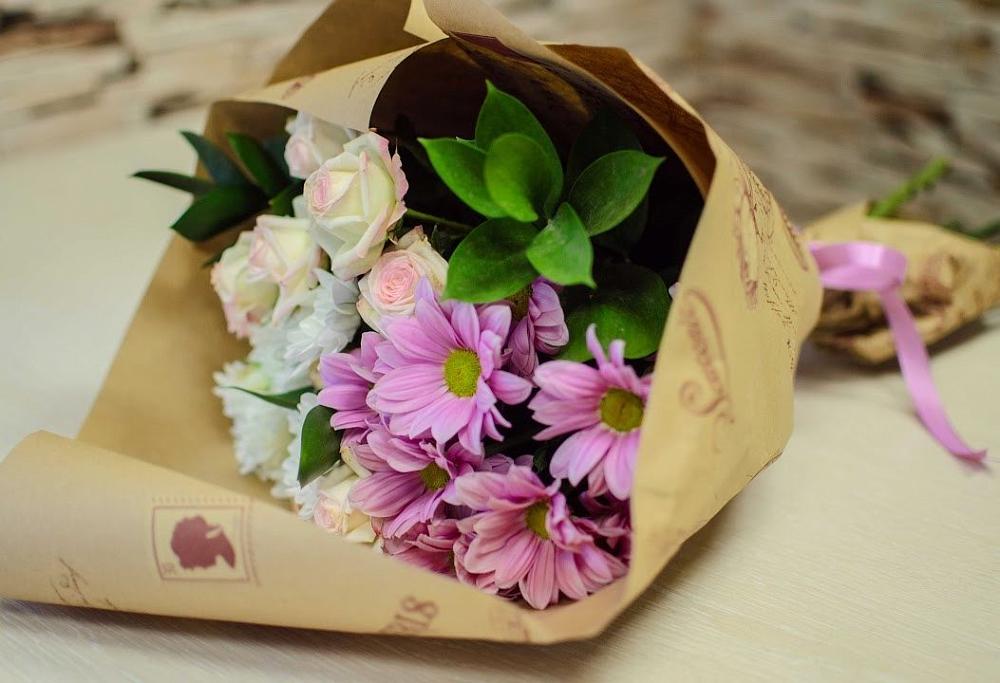 Букет цветов из: Розы и Хризантемы в Угре