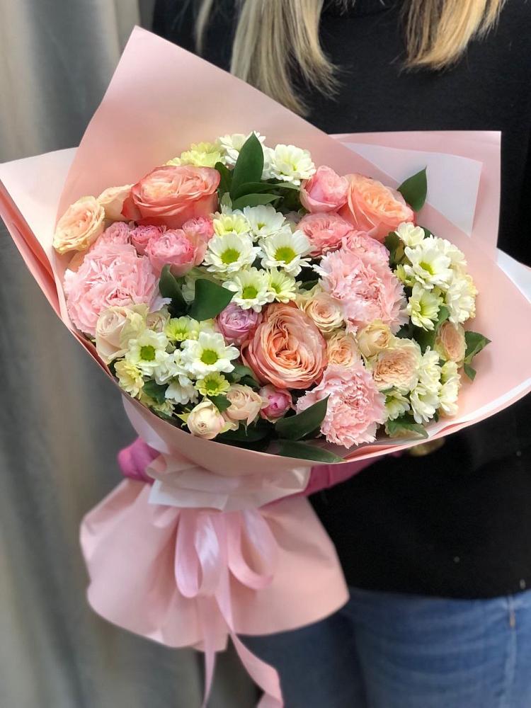 Букет цветов из: Гвоздики, Розы и Хризантемы в Угре