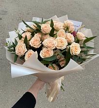 Букет Кремовые розы Латте в Угре