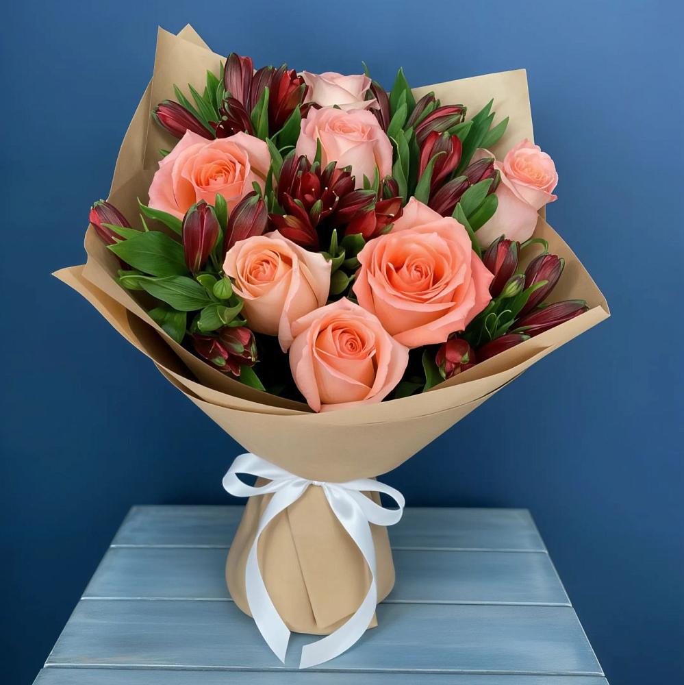 Букет цветов из: Розы и Альстромерии в Угре