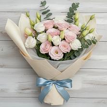 Букет цветов из:  Лизиантусы в Угре