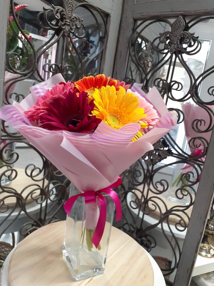 Букет цветов из: Герберы в Угре