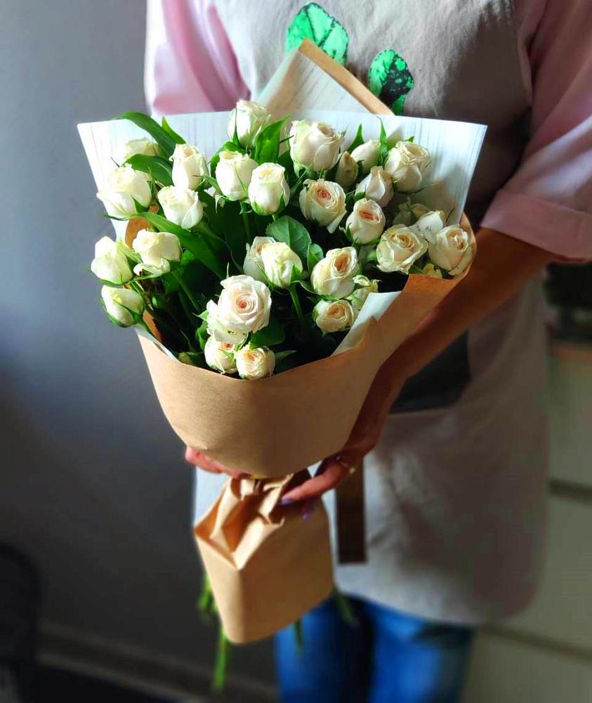 Букет цветов из: Розы в Угре