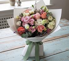 Букет цветов из:  Розы, Лизиантусы и Гвоздики #REPLACE_PRED# Угре