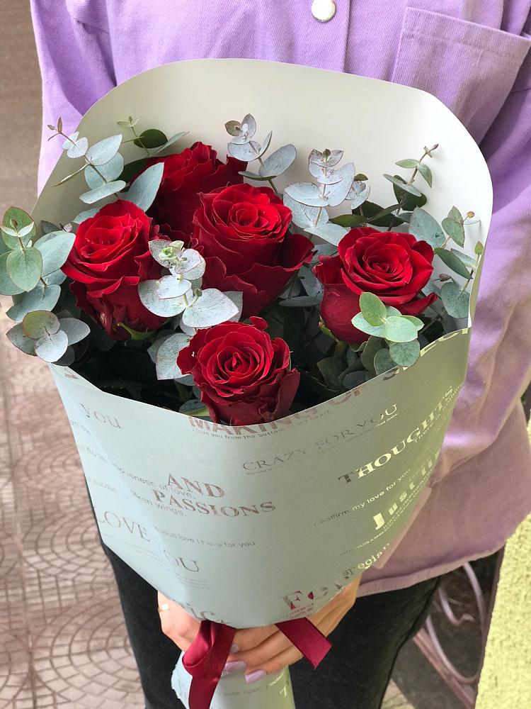 Букет цветов из: Розы в Угре