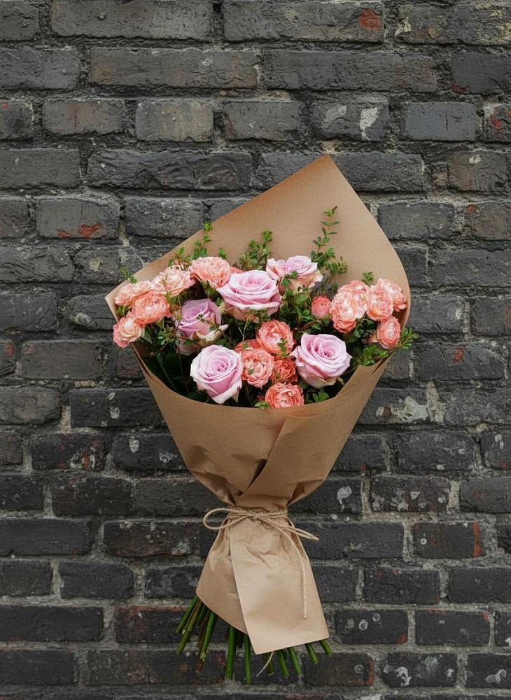 Букет цветов из: Розы в Угре