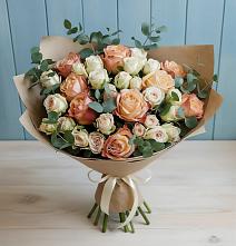 Букет цветов из:  Альстромерии и Розы в Угре